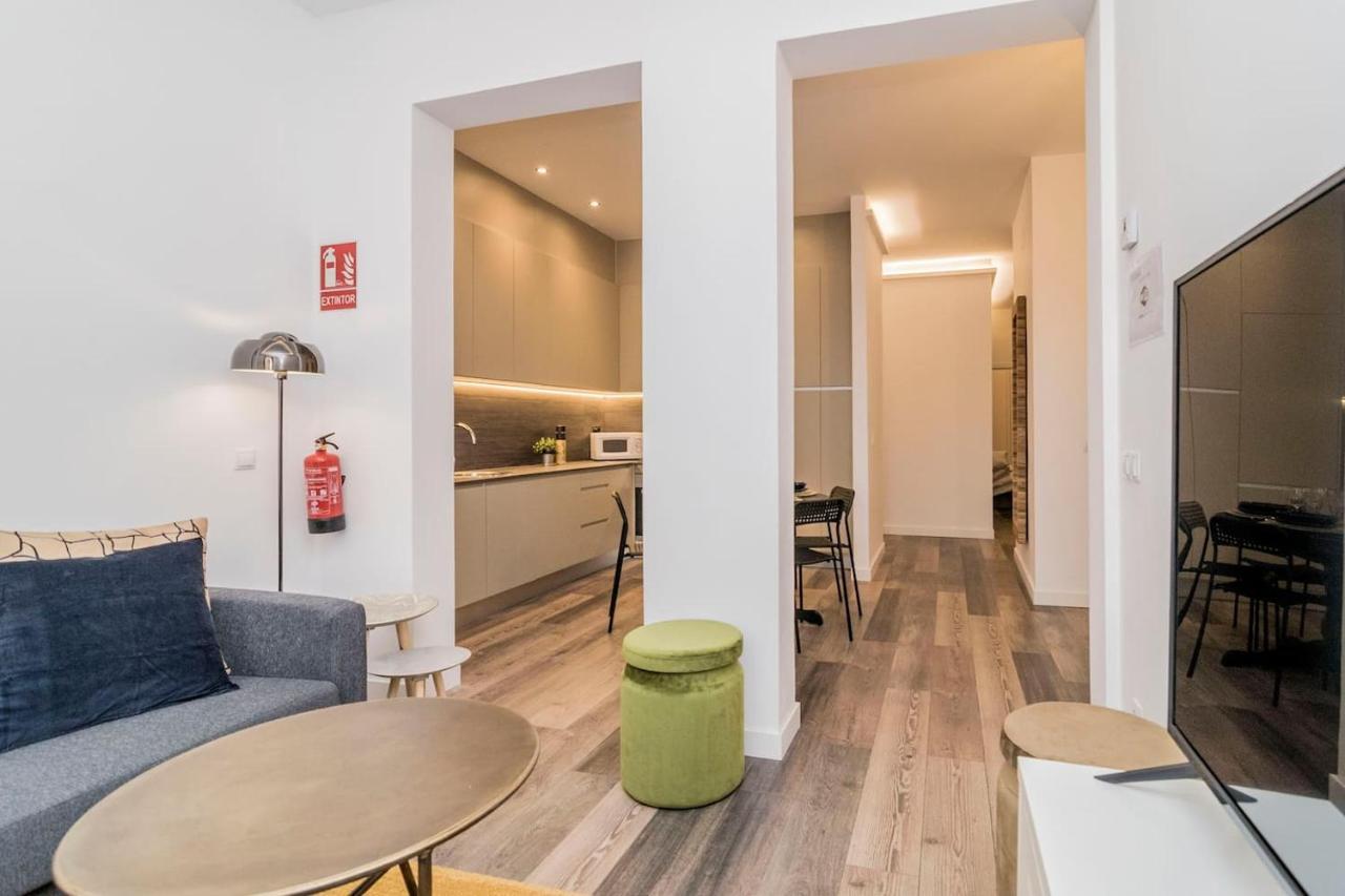 Incredible Just Steps From Gran Via By Batuecas * Madrid