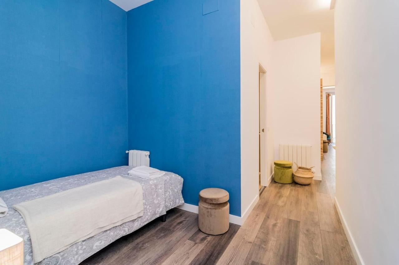 Incredible Just Steps From Gran Via By Batuecas Apartment